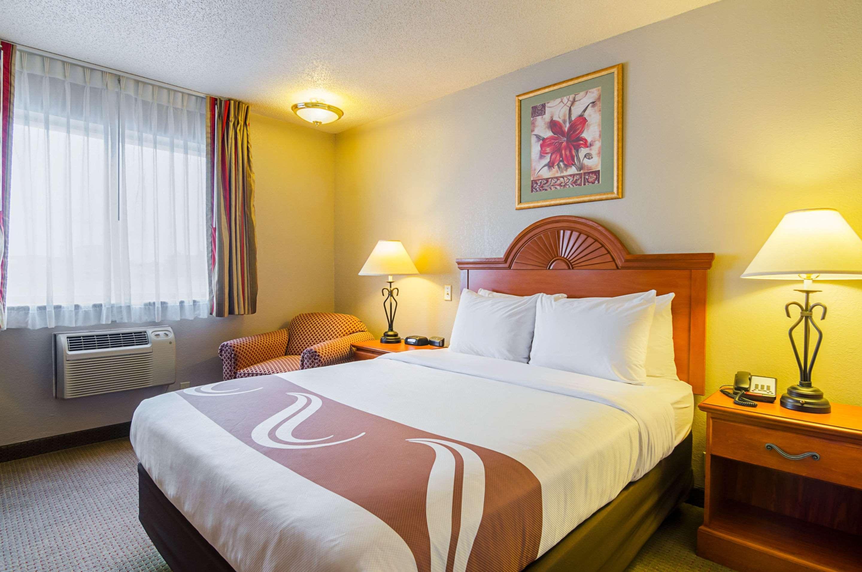 Quality Inn Sidney I-80 Exteriör bild