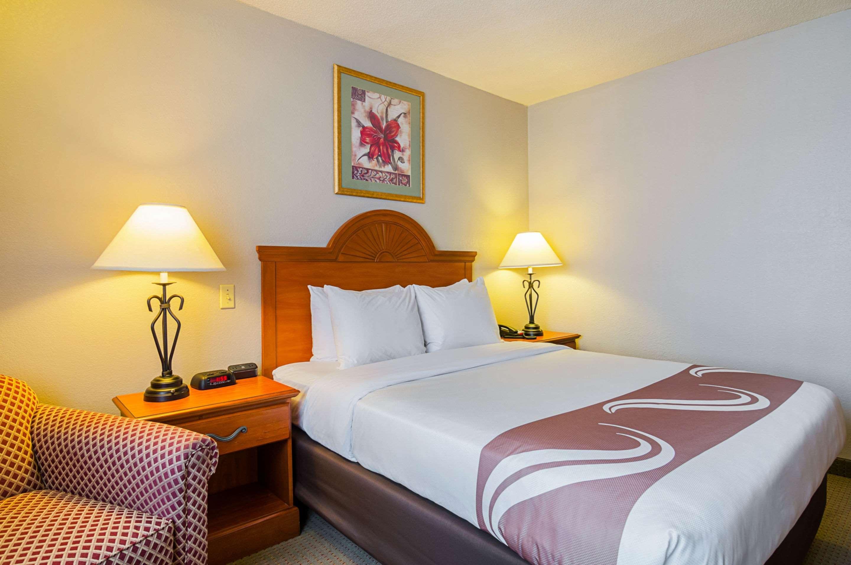 Quality Inn Sidney I-80 Exteriör bild