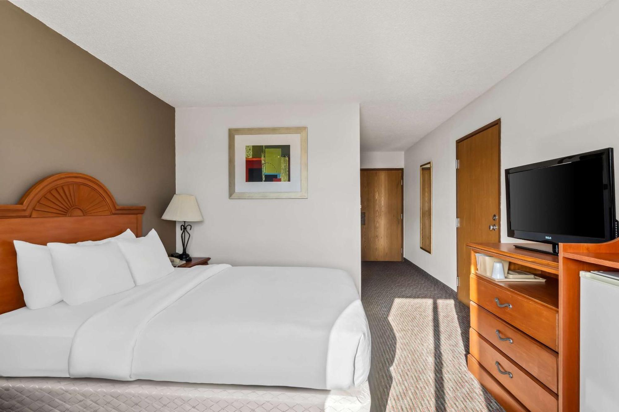 Quality Inn Sidney I-80 Exteriör bild